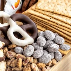 Flavorful Favorites 10 Flavorful Favorites -Gift Shop 27048 27047 27046 Olive and Cocoa Favorites ALT 02 P